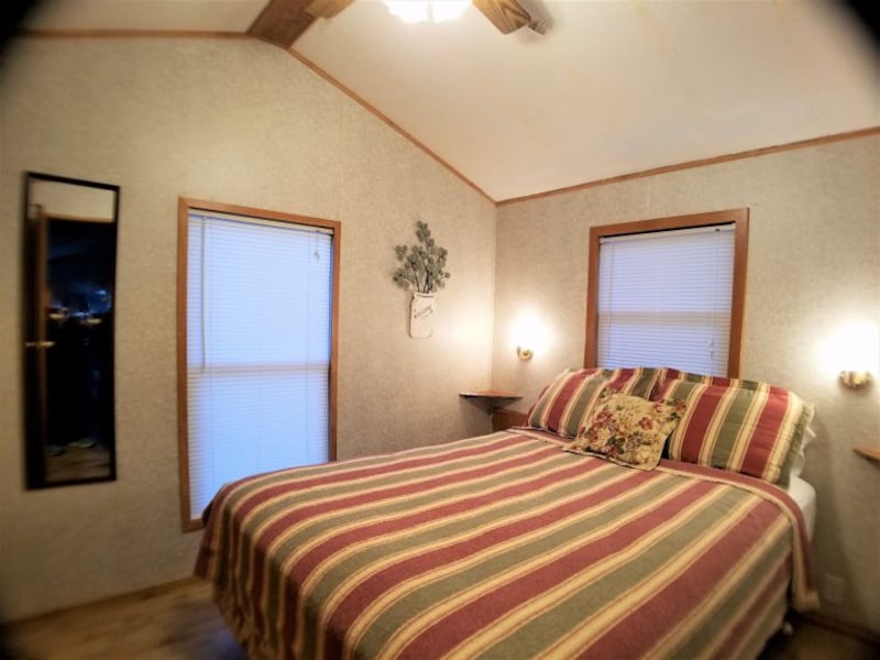 Cottage-2 Bedroom-4